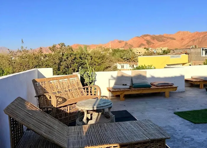 Bedro Rooftop Studio 2 Private Balcony & Sea View 1 Min To Beach شقة دهب