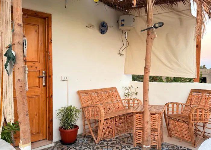 Bedro Rooftop Studio 2 Private Balcony & Sea View 1 Min To Beach دهب