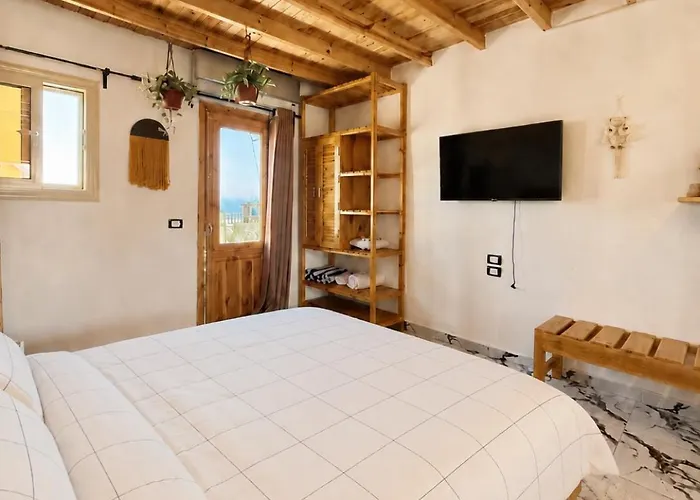 Bedro Rooftop Studio 2 Private Balcony & Sea View 1 Min To Beach