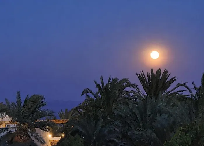 Bedro Rooftop Studio 2 Private Balcony & Sea View 1 Min To Beach شقة *